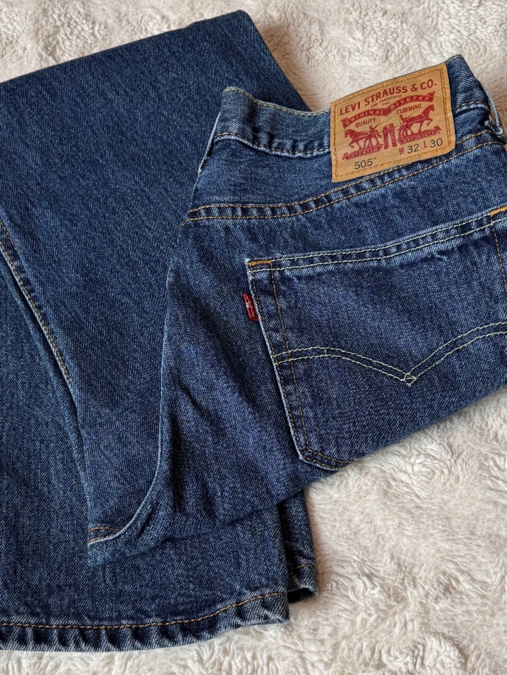 Levi’s 505 Regular Fit Jeans Women’s 32x30 Medium Wash Straight Leg Classic Deni